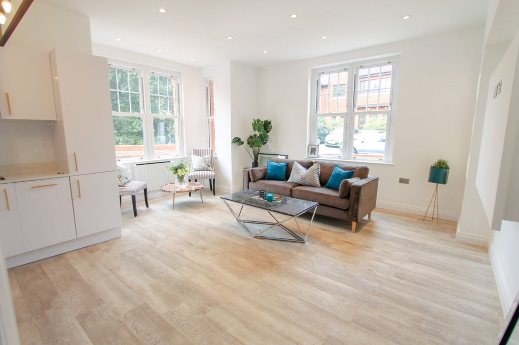 Flat South Street in Waverley