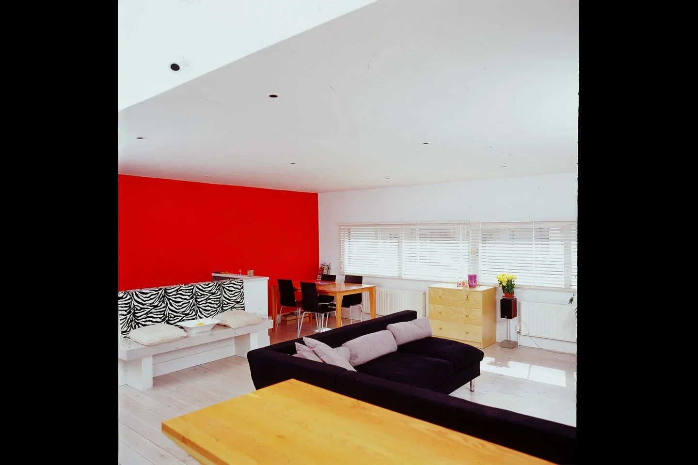Flat Clarence Mews in Greater London