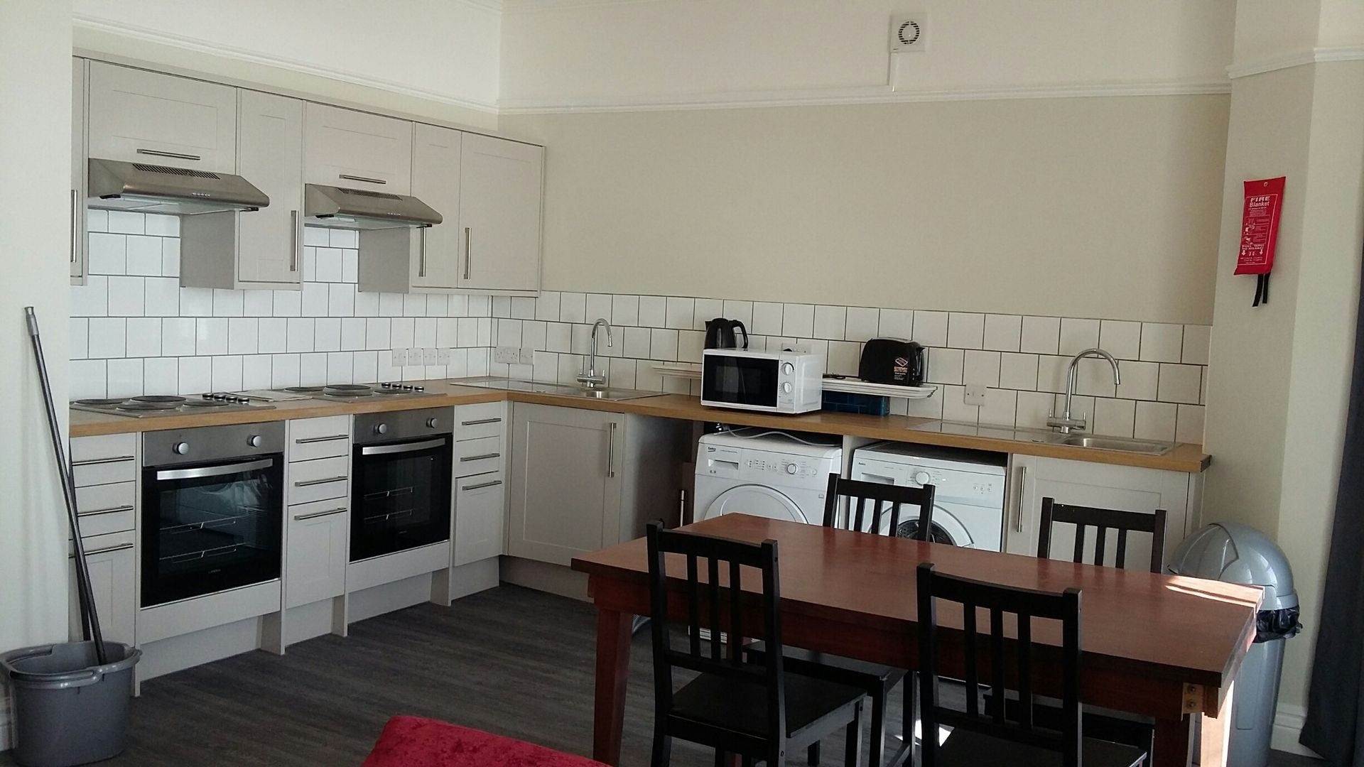 Room White Rock in St Leonards