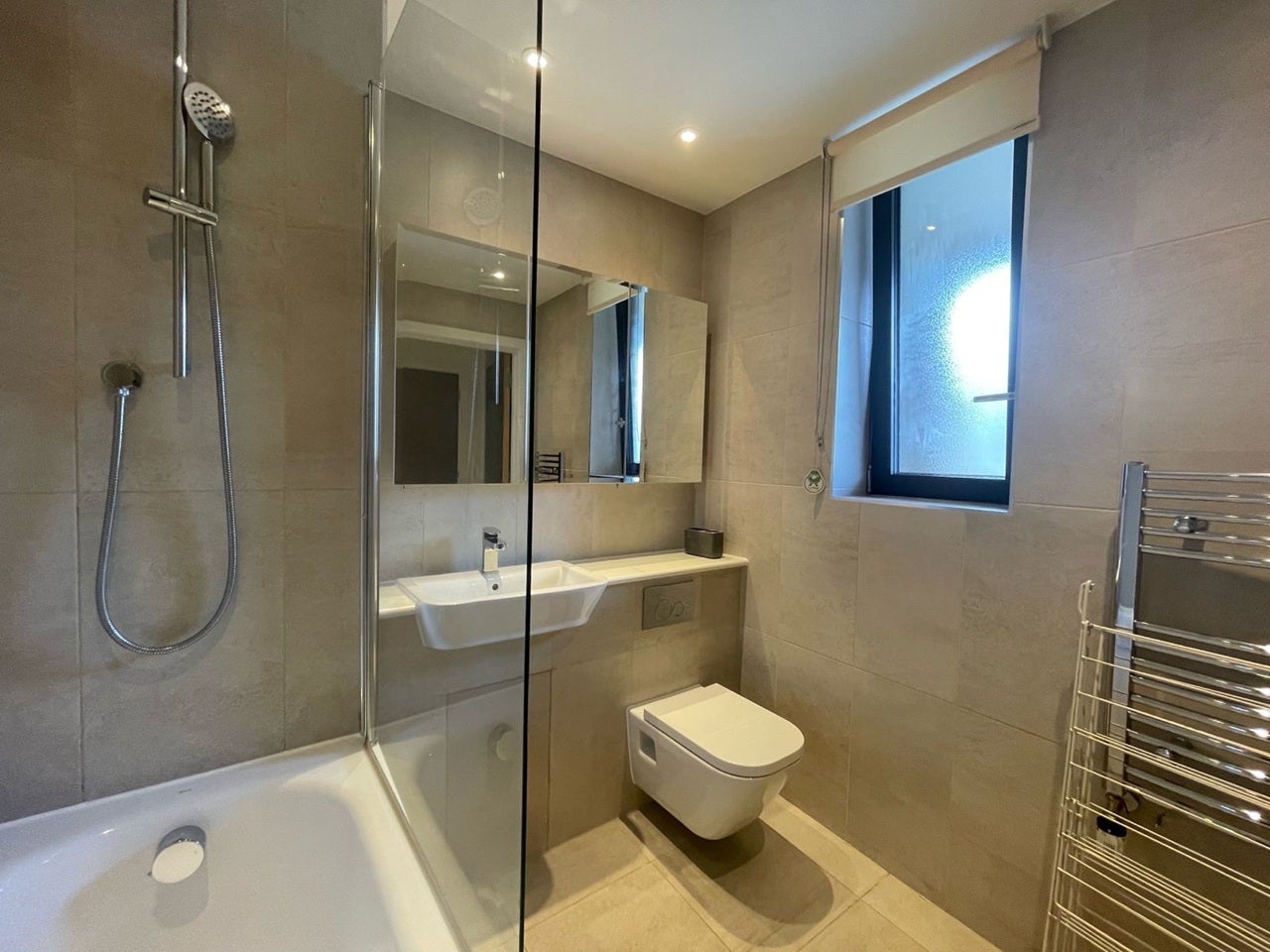 Flat Blair Street in Greater London