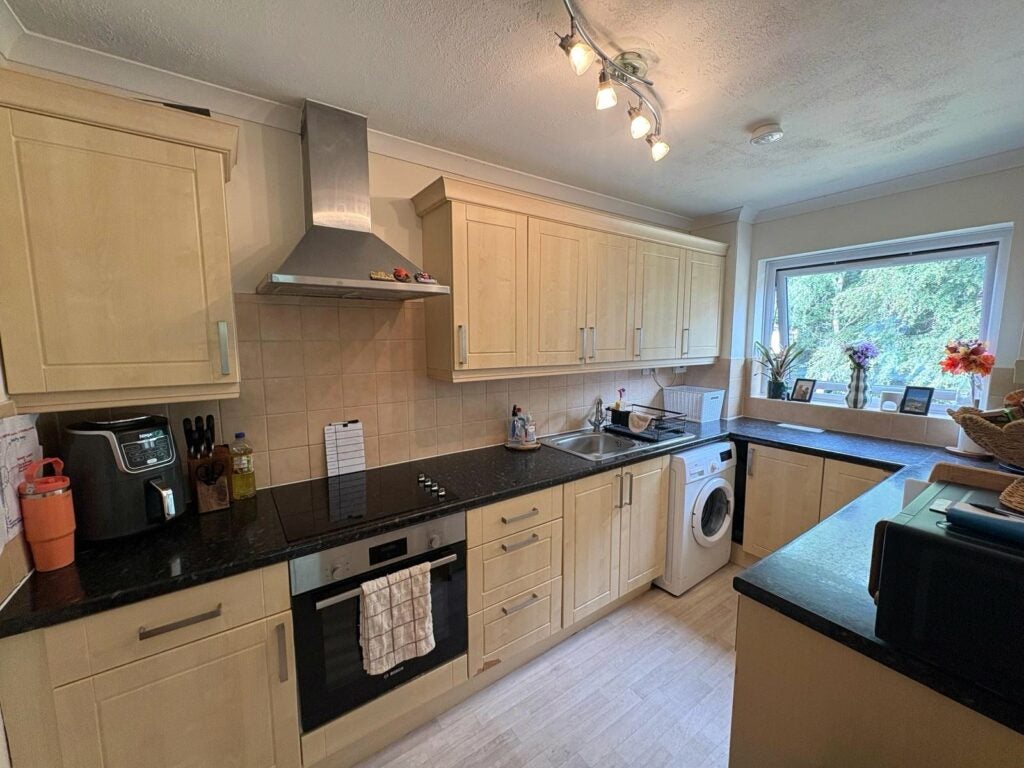 Flat Rowhills in Waverley