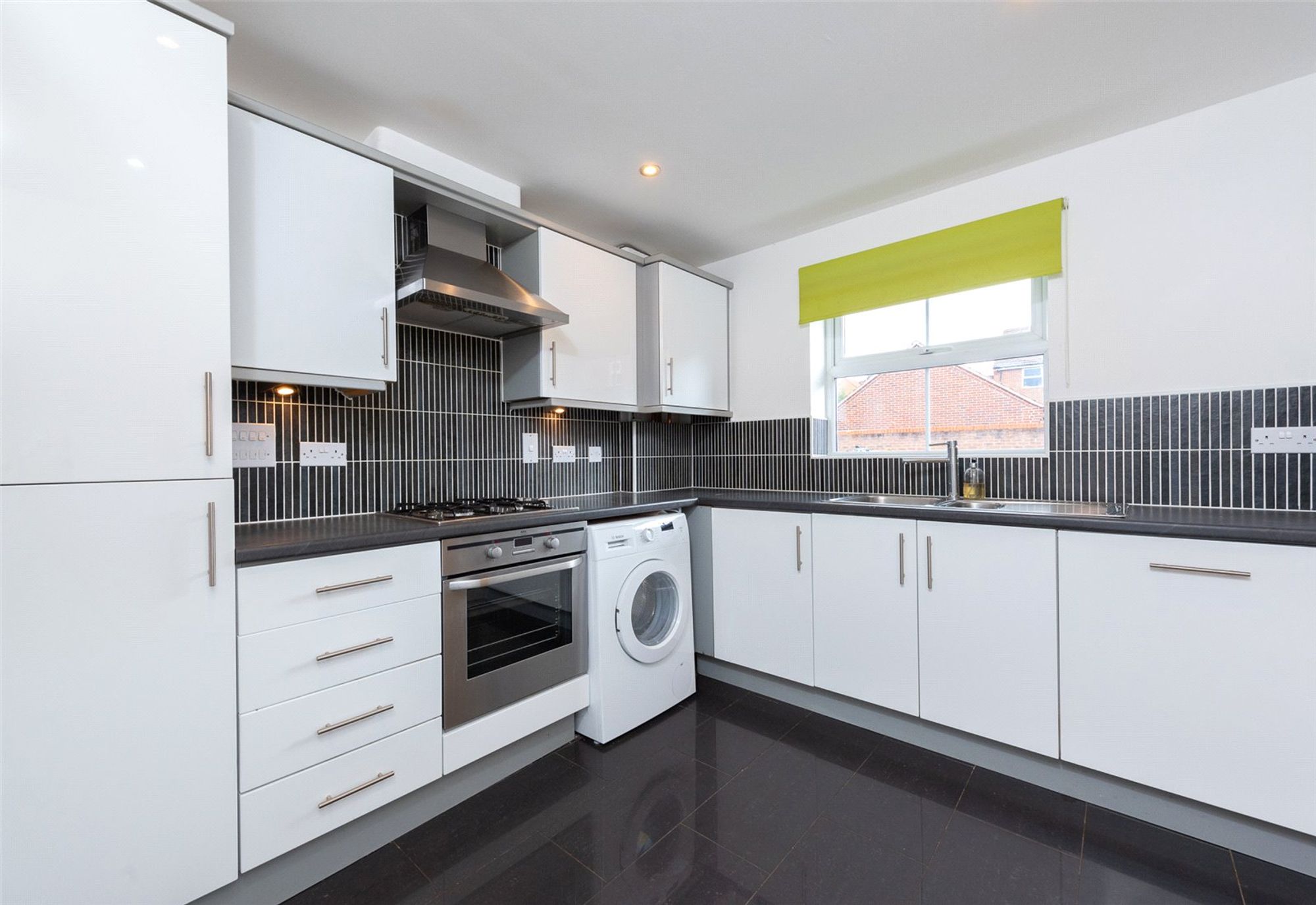 House Hills Way in Basingstoke and Deane