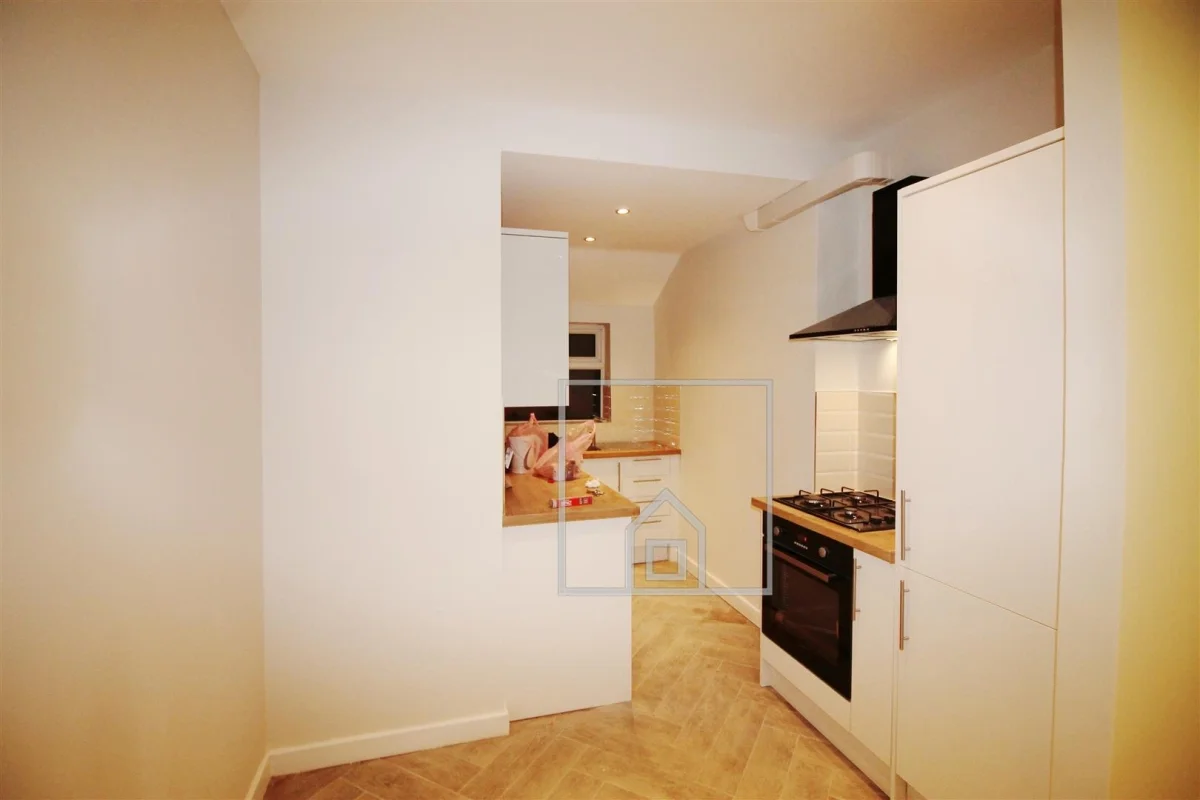 Flat Brudenell Grove in Leeds