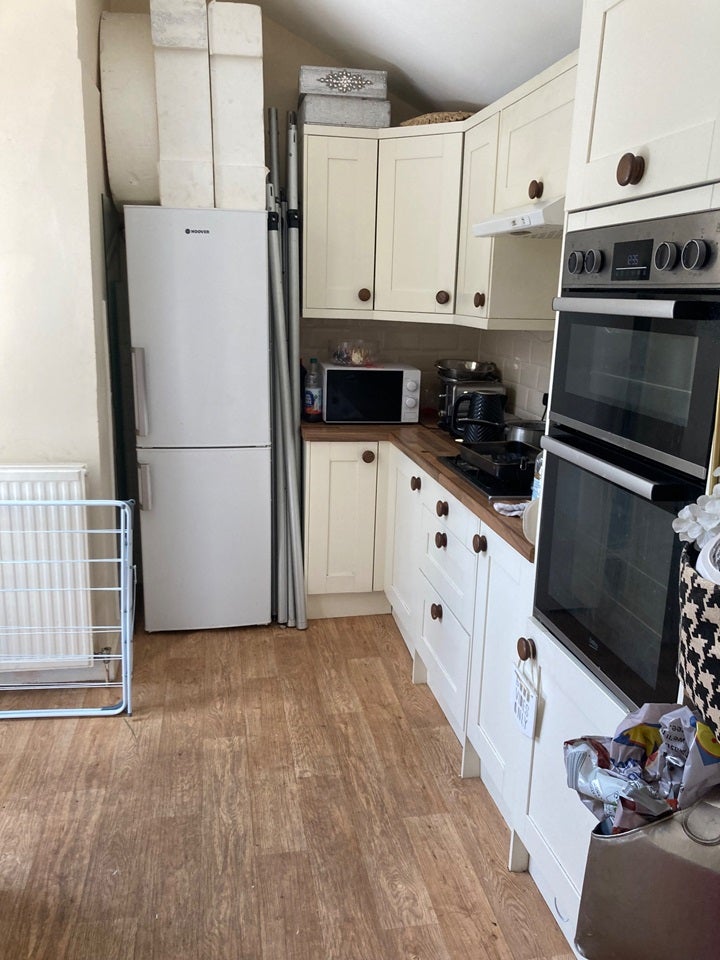 Room Inchmery Road in Greater London