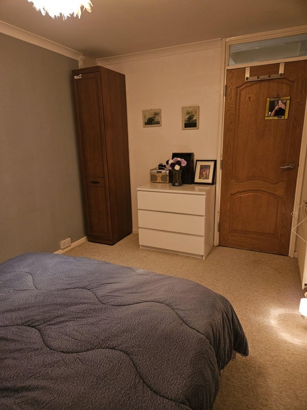 Room Doon Walk in Livingston
