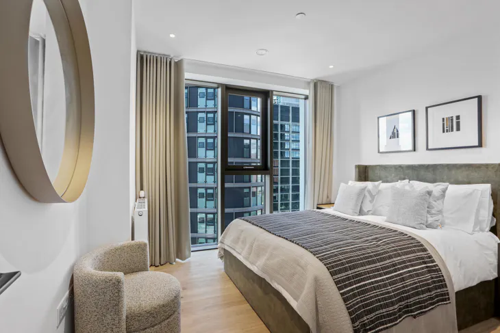 Flat Charter Street in Greater London