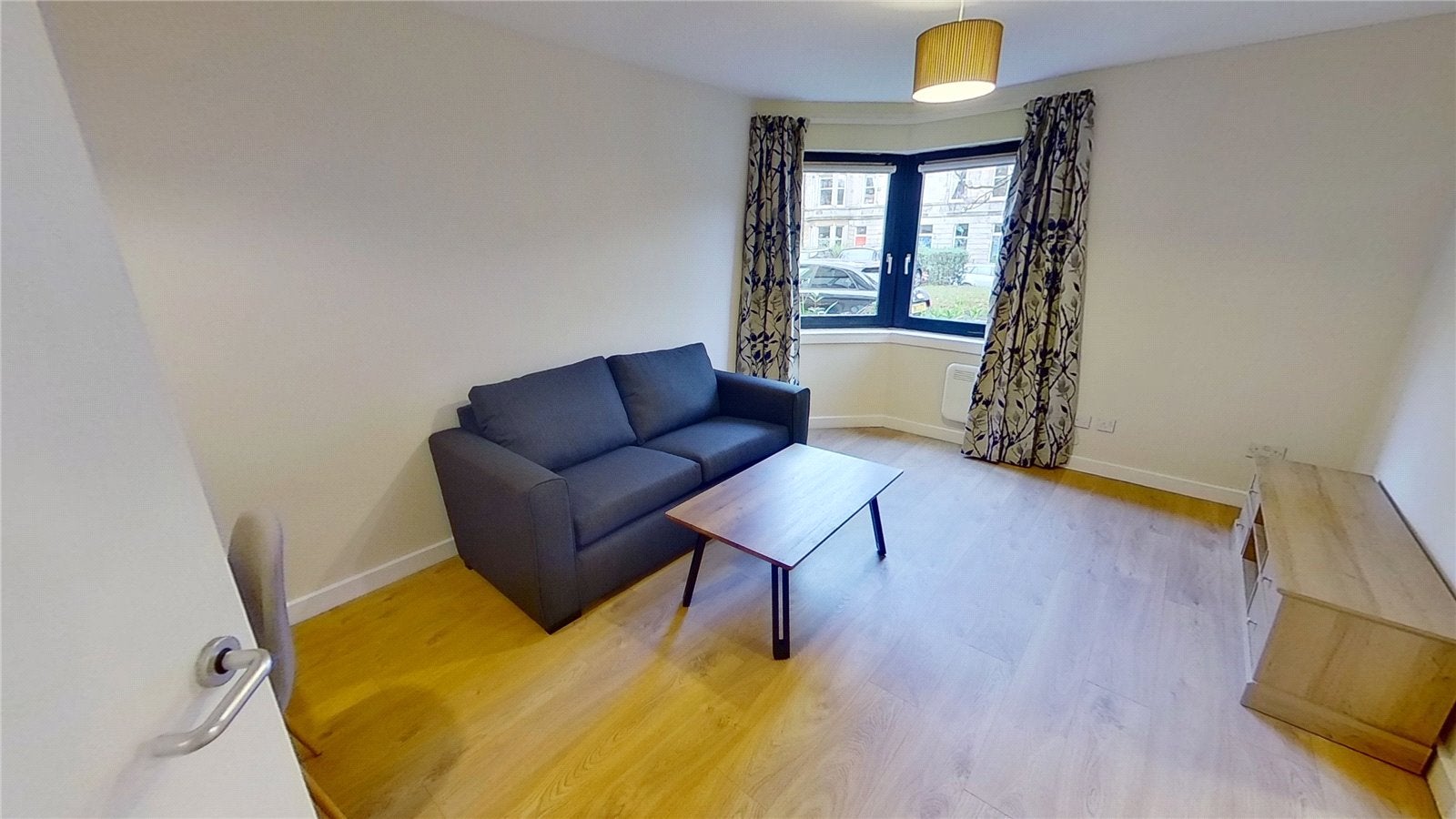 Flat Eyre Crescent in City of Edinburgh