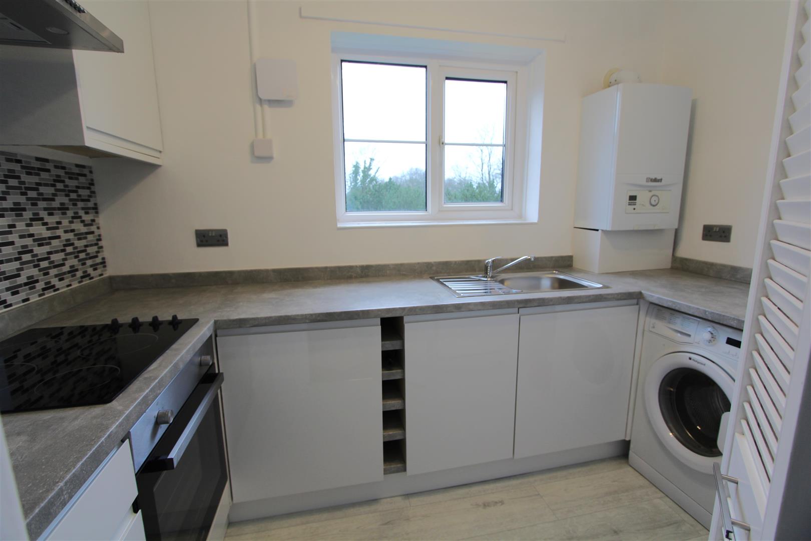 Flat Thornley Road in Lymm