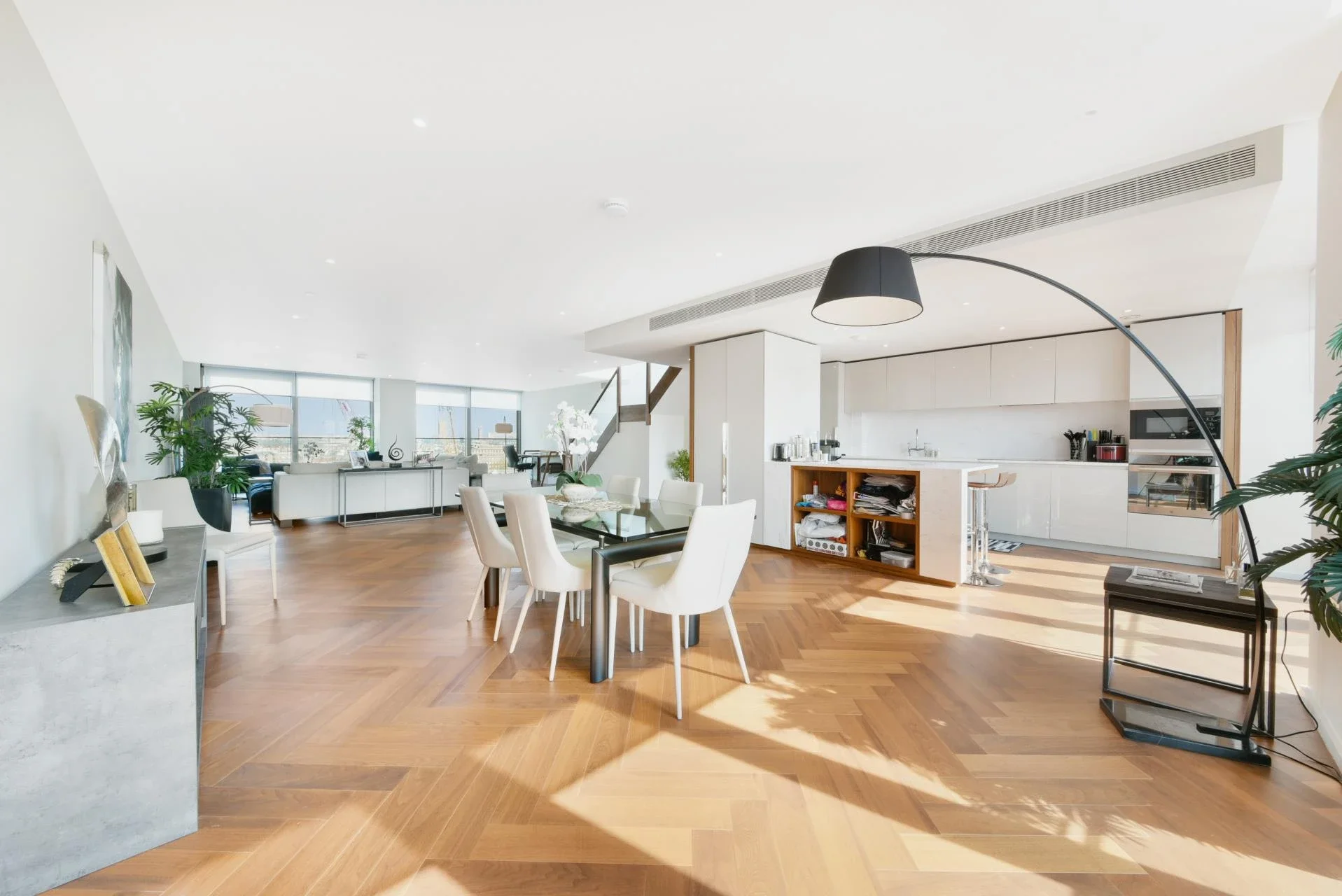Flat New Union Square in Greater London