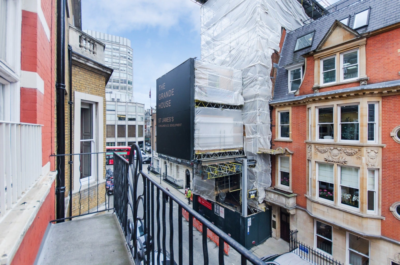 Flat Arlington Street in City of Westminster