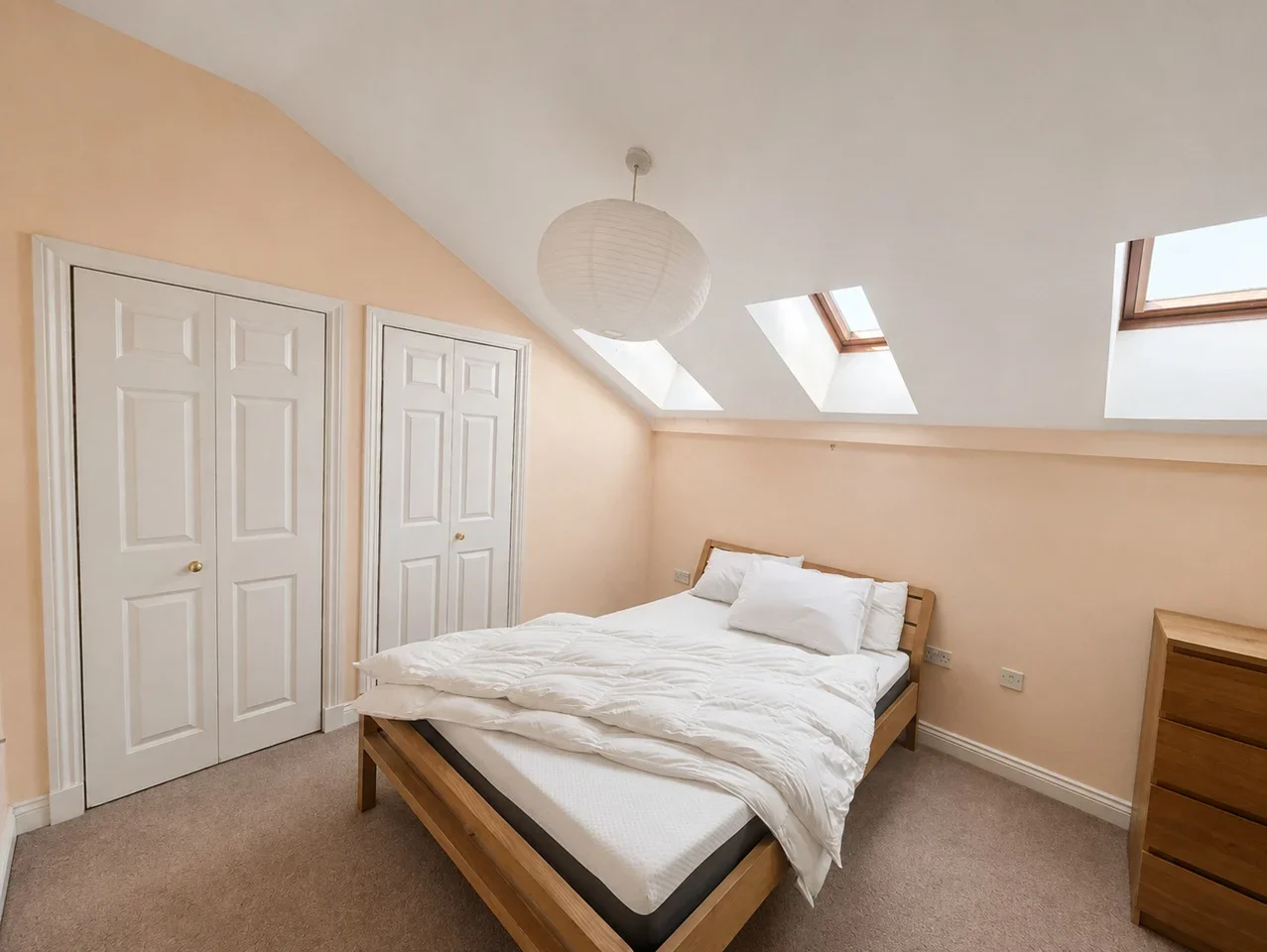 Flat Stockwell Green in Greater London