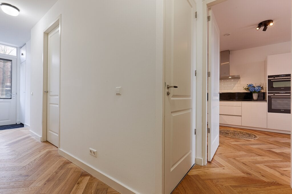 Appartement te huur: Valkenboslaan 185, 'S-Gravenhage