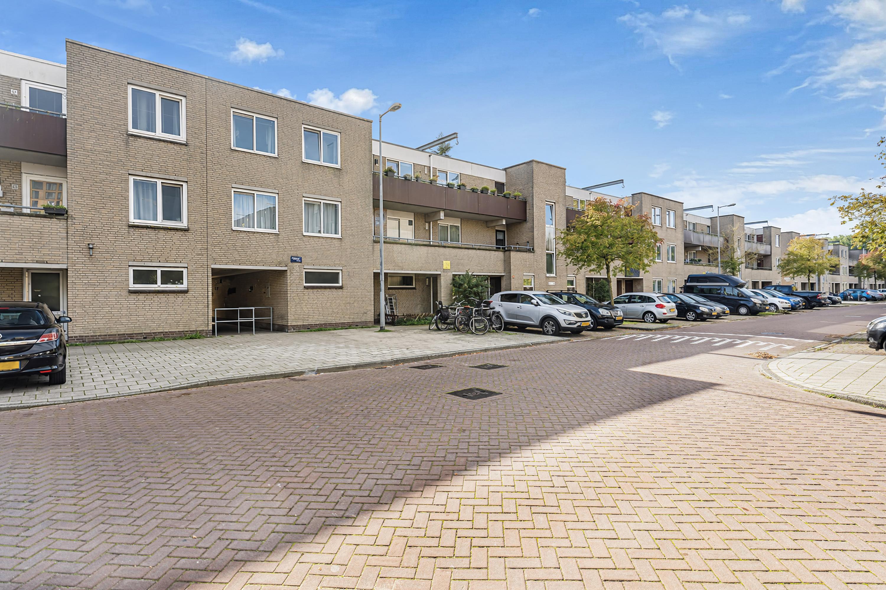 Appartement te koop: Overleg 48, Amsterdam