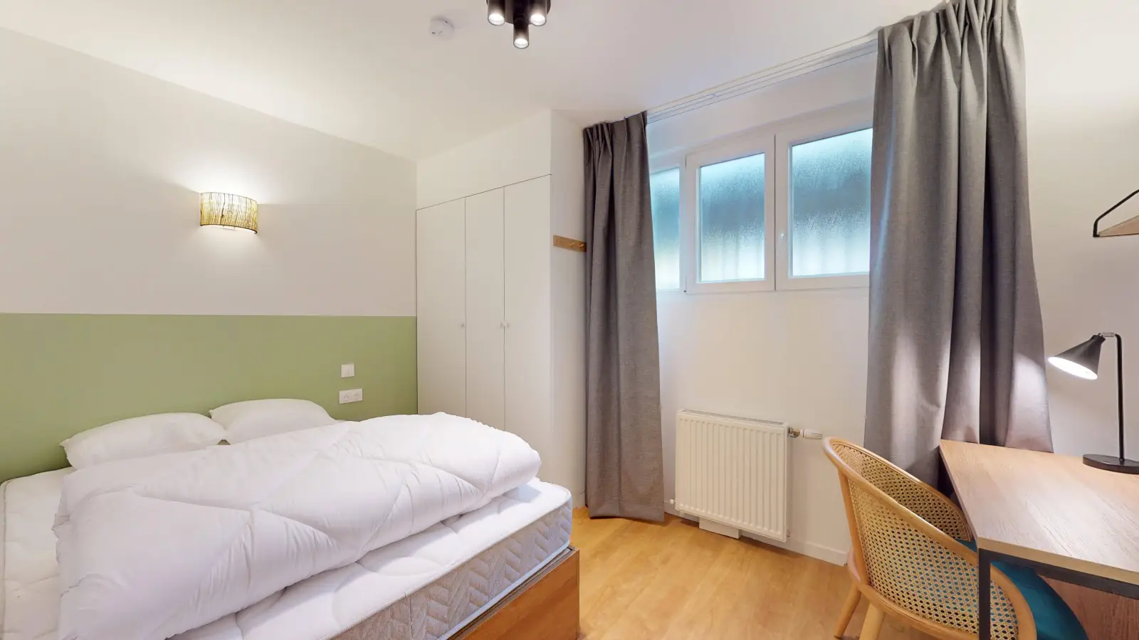 Chambre Rue du Commandant Rivière à Colombes