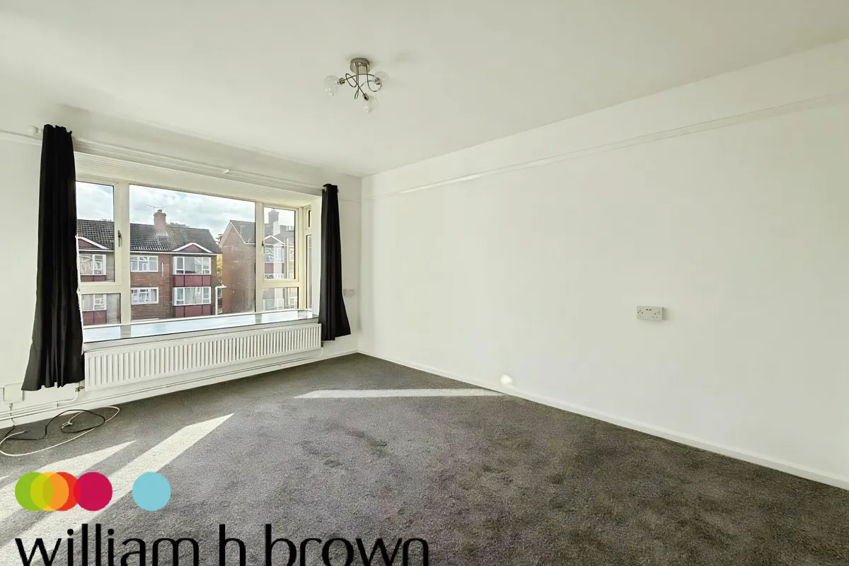 Flat Jasmine Close in Ipswich