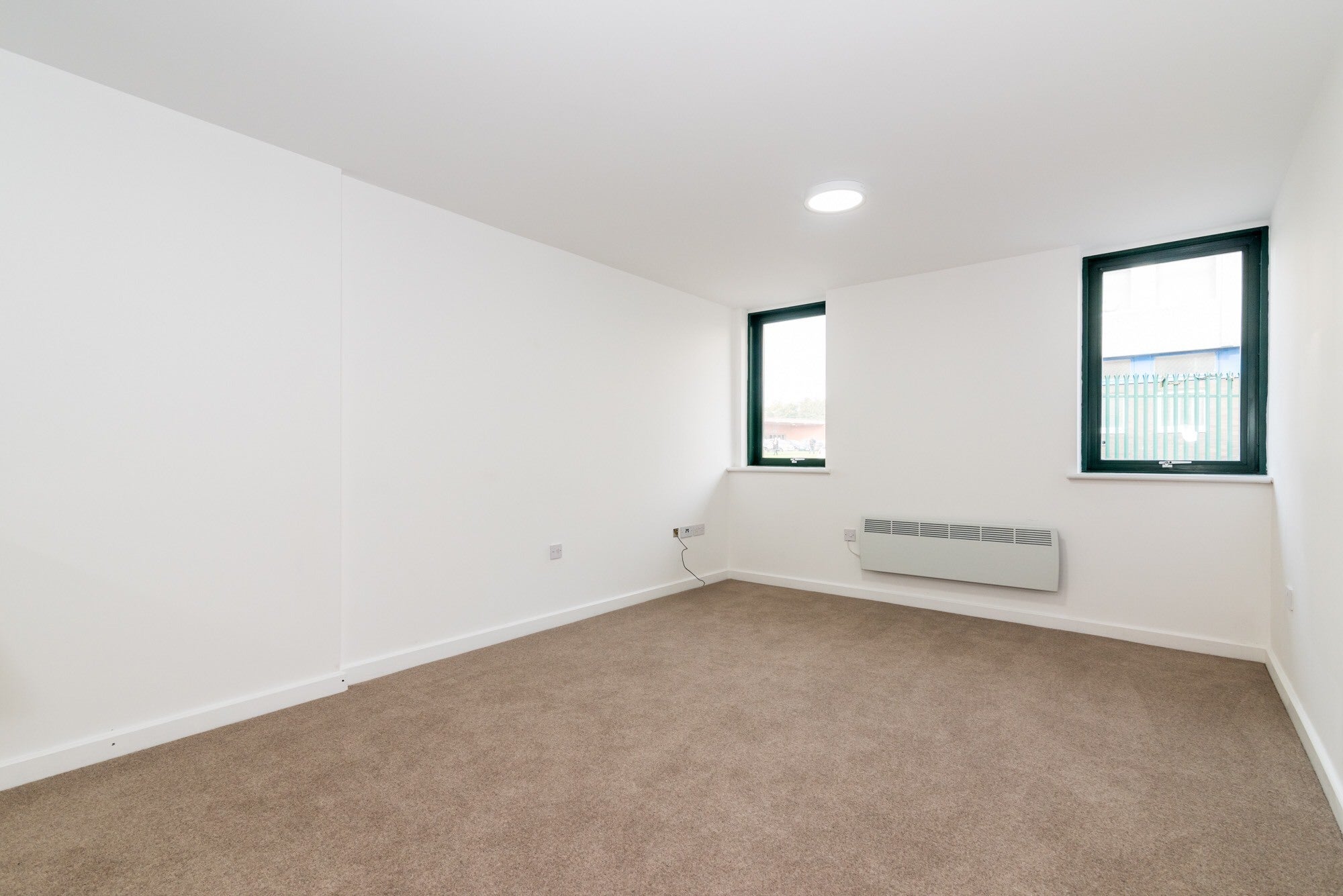 Flat Beecroft Road in Cannock Chase