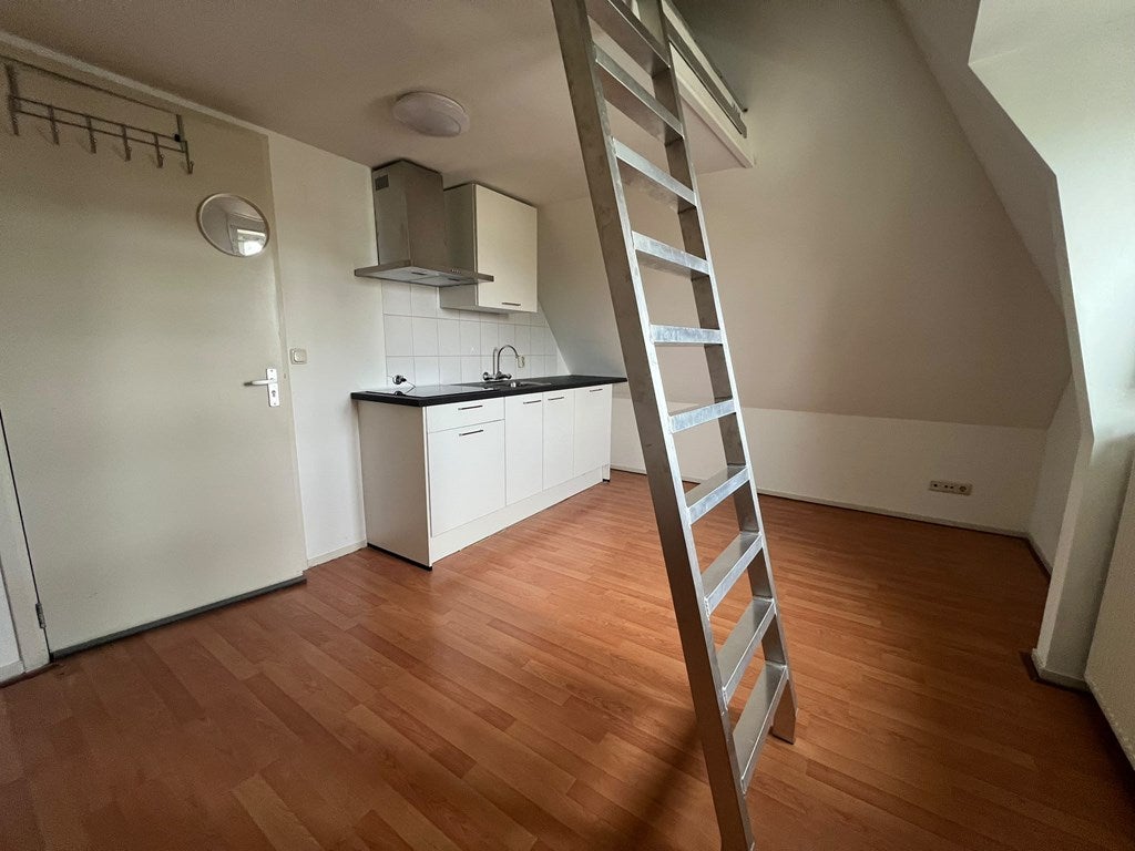 Kamer te huur: Winschoterdiep, Groningen
