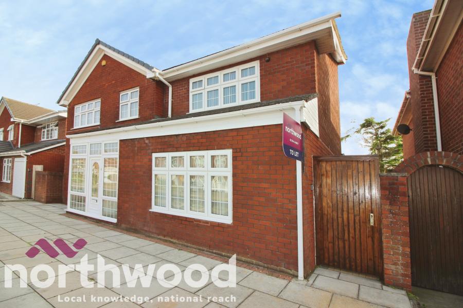 House Brinklow Close in Sefton