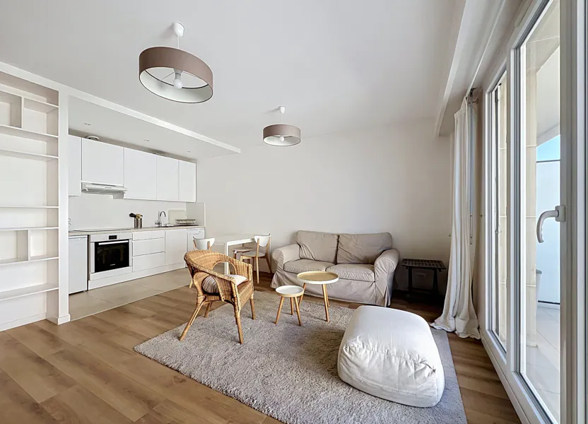Flat Rue de Suresnes in Vaucresson