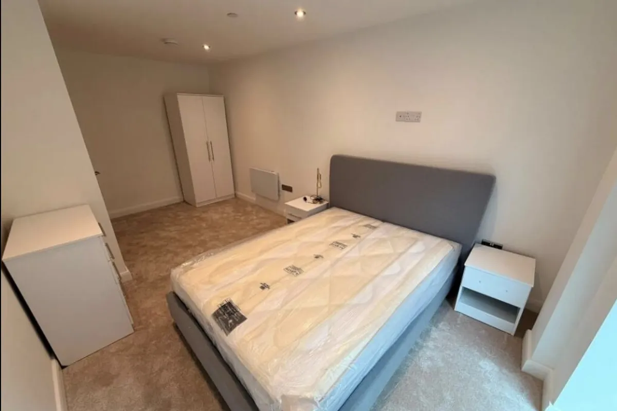 Flat Richmond Hill Approach in Leeds