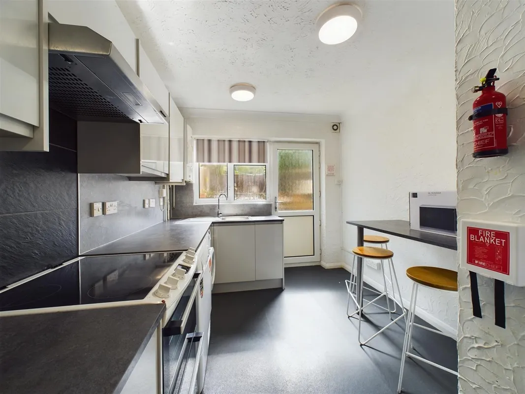 Room Coombe Road in Brighton