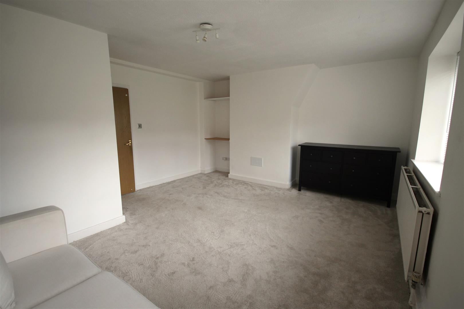 Flat Eccles New Road in Salford