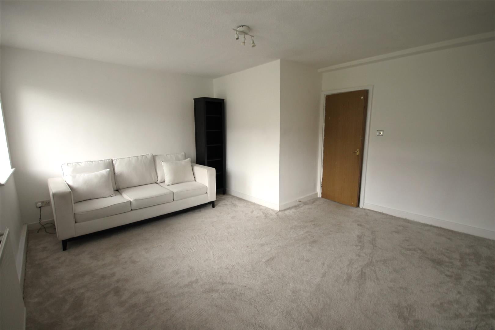 Flat Eccles New Road in Salford
