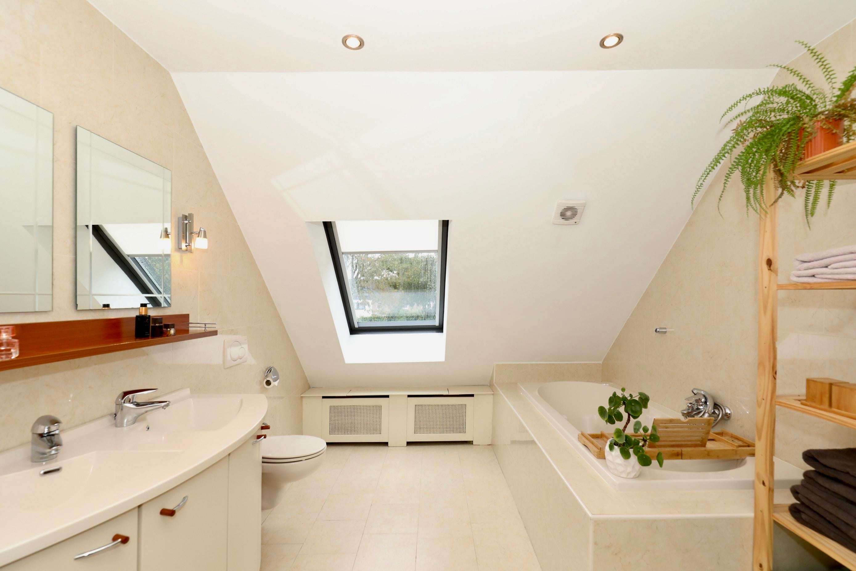 Tussenwoning te koop: Elbereveldstraat 8A, Kerkrade