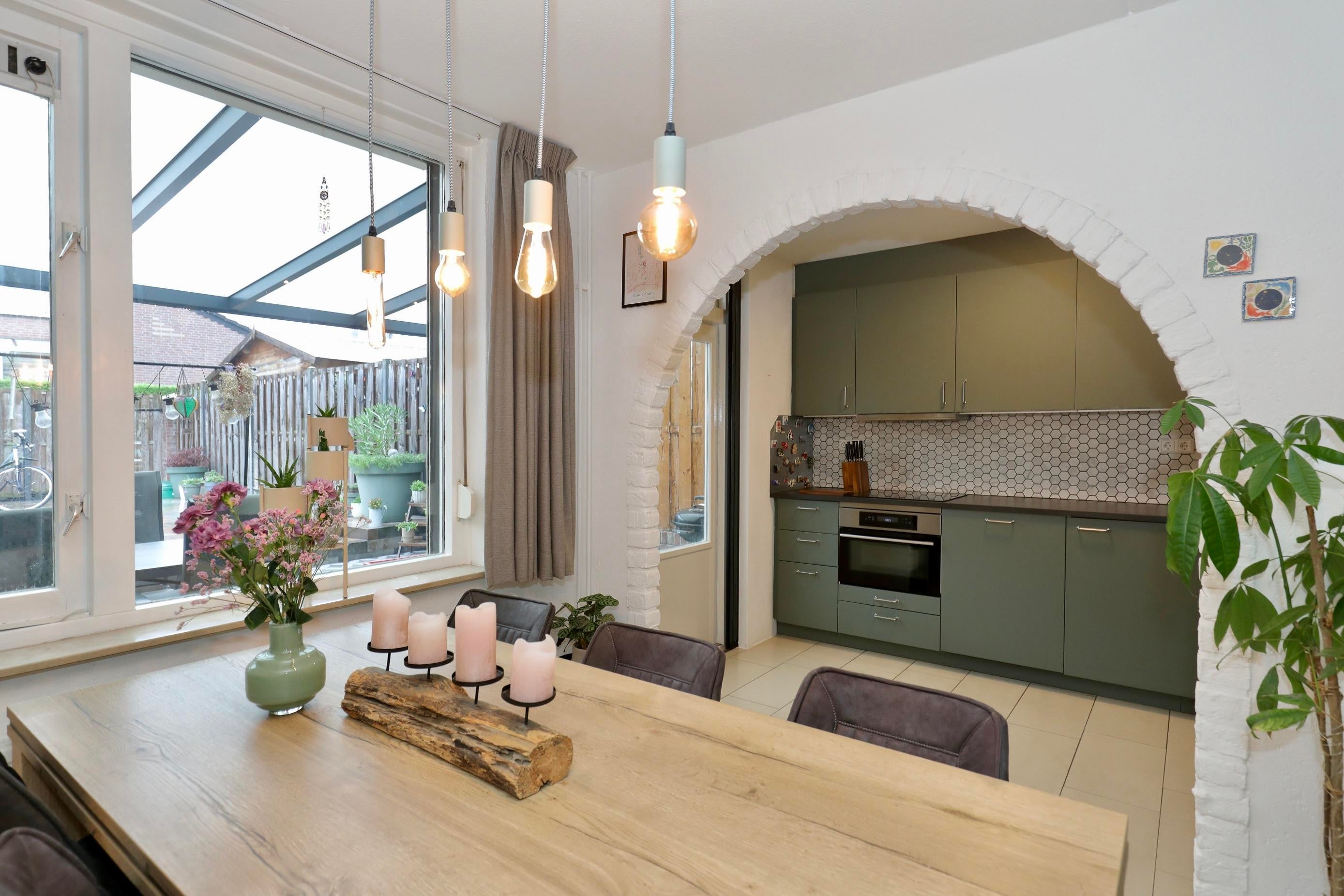 Tussenwoning te koop: Elbereveldstraat 8A, Kerkrade