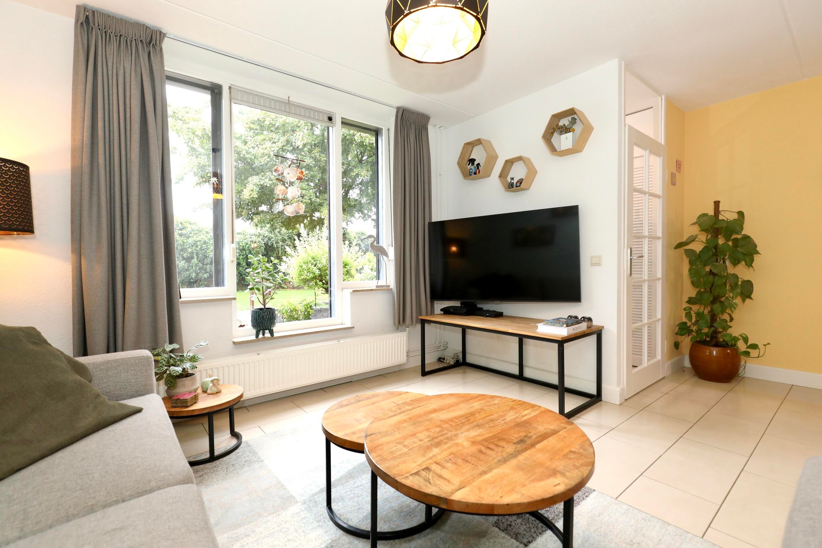 Tussenwoning te koop: Elbereveldstraat 8A, Kerkrade
