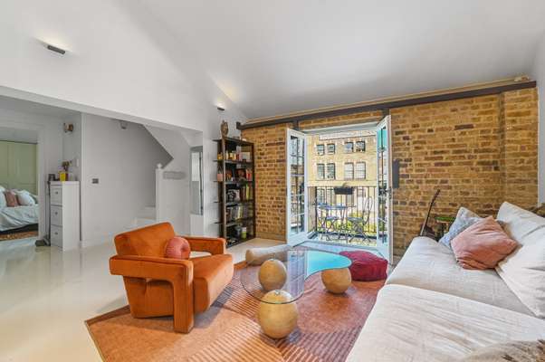 Flat Branch Place in Greater London