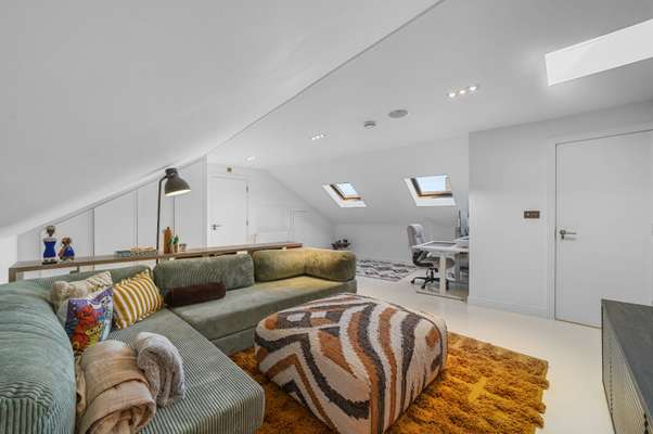 Flat Branch Place in Greater London