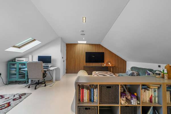 Flat Branch Place in Greater London