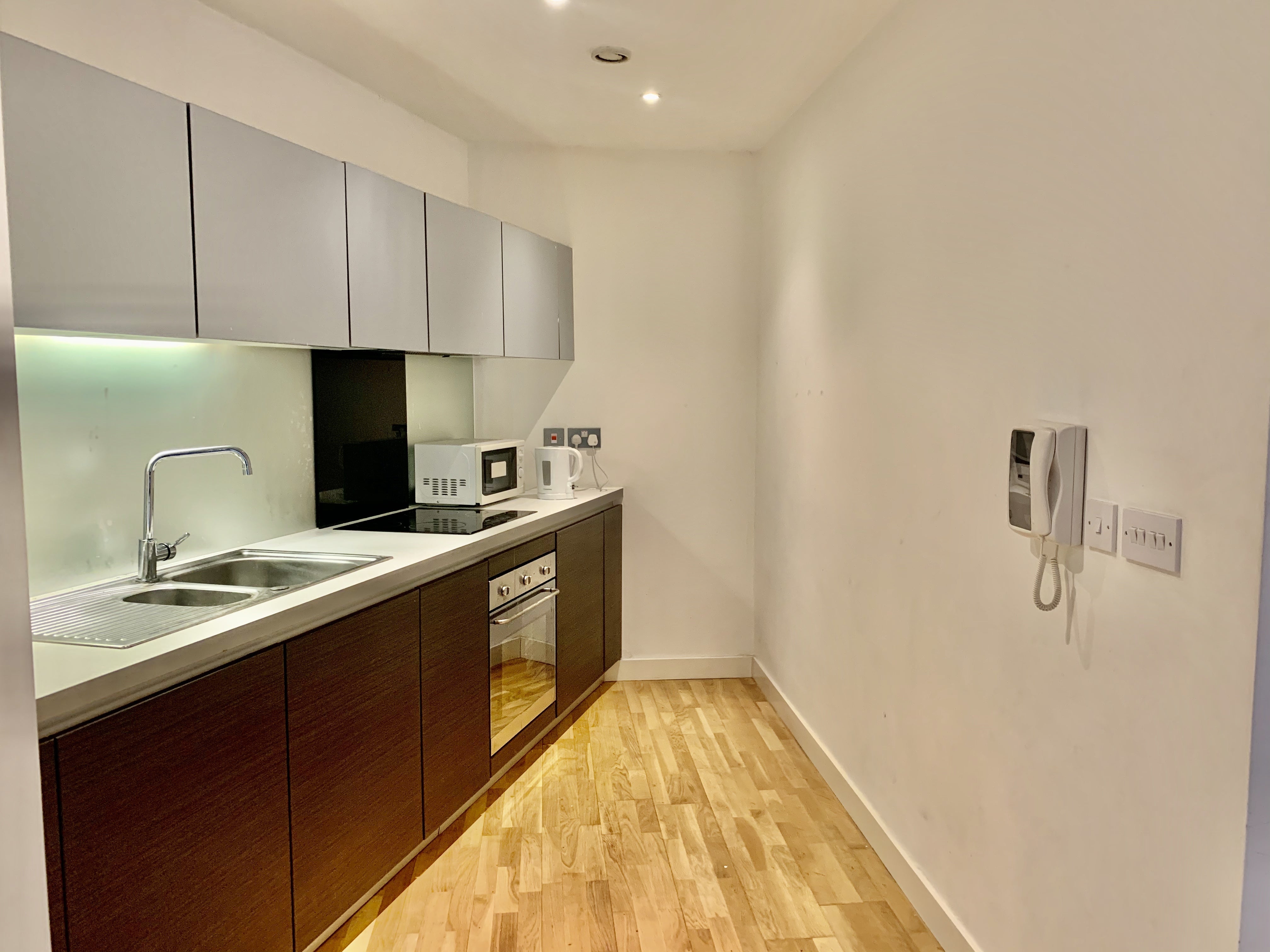 Flat Piccadilly Place in Manchester