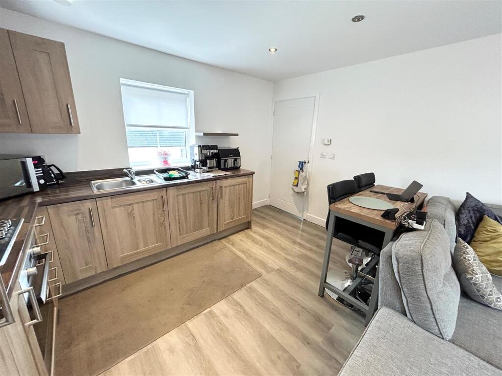 House Cilgant Cienwen in Pontnewydd