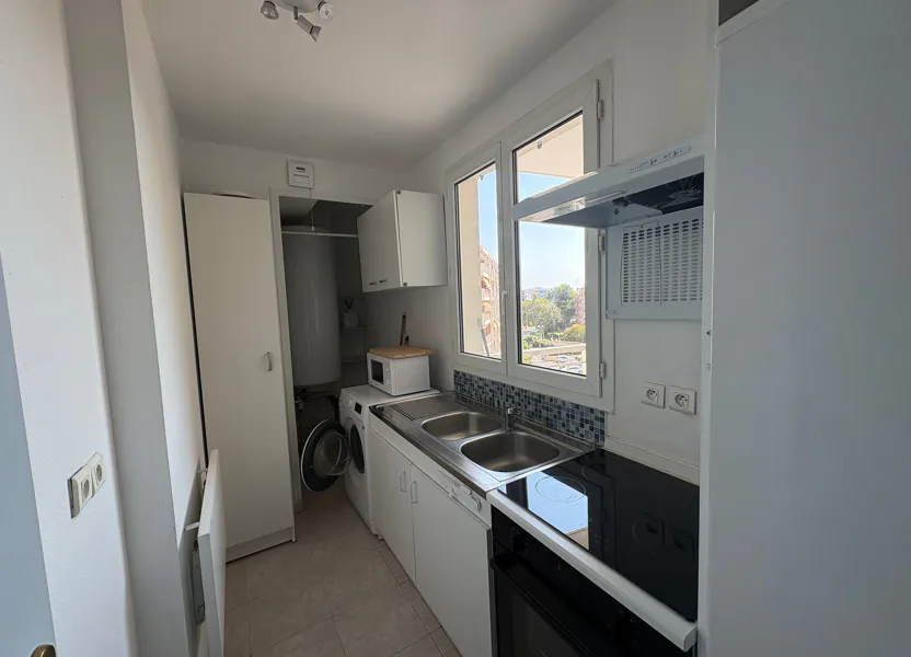 Appartement Avenue de Nice à Cagnes-sur-Mer