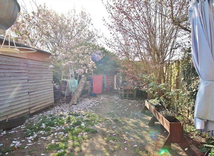 House Whitton Dene in Greater London