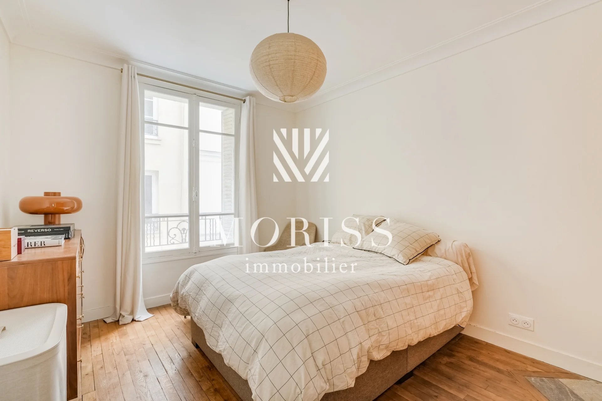 Flat Rue Nollet in Paris