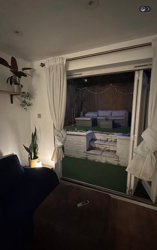 Room Margate Road in Greater London