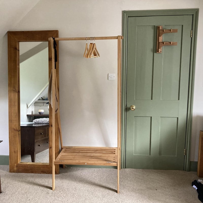 Room Highwood Road in Greater London