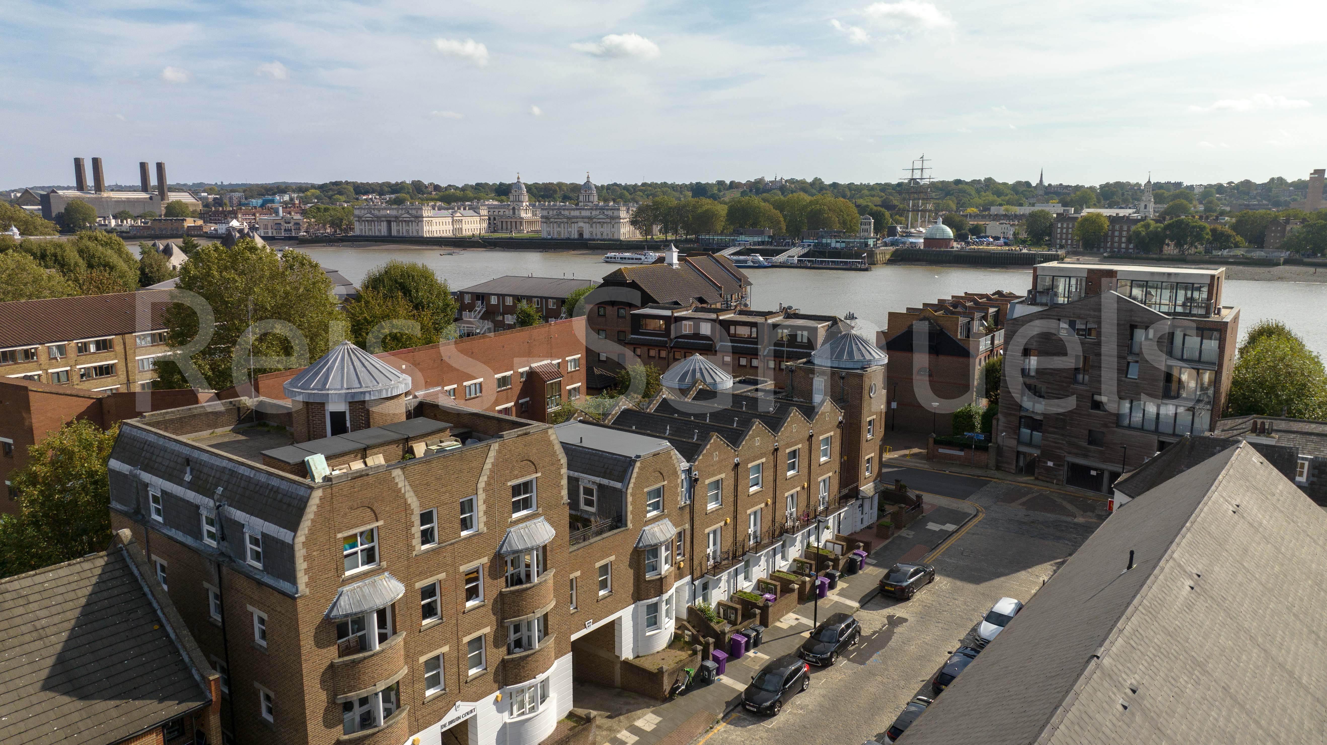 House Ferry Street in Greater London