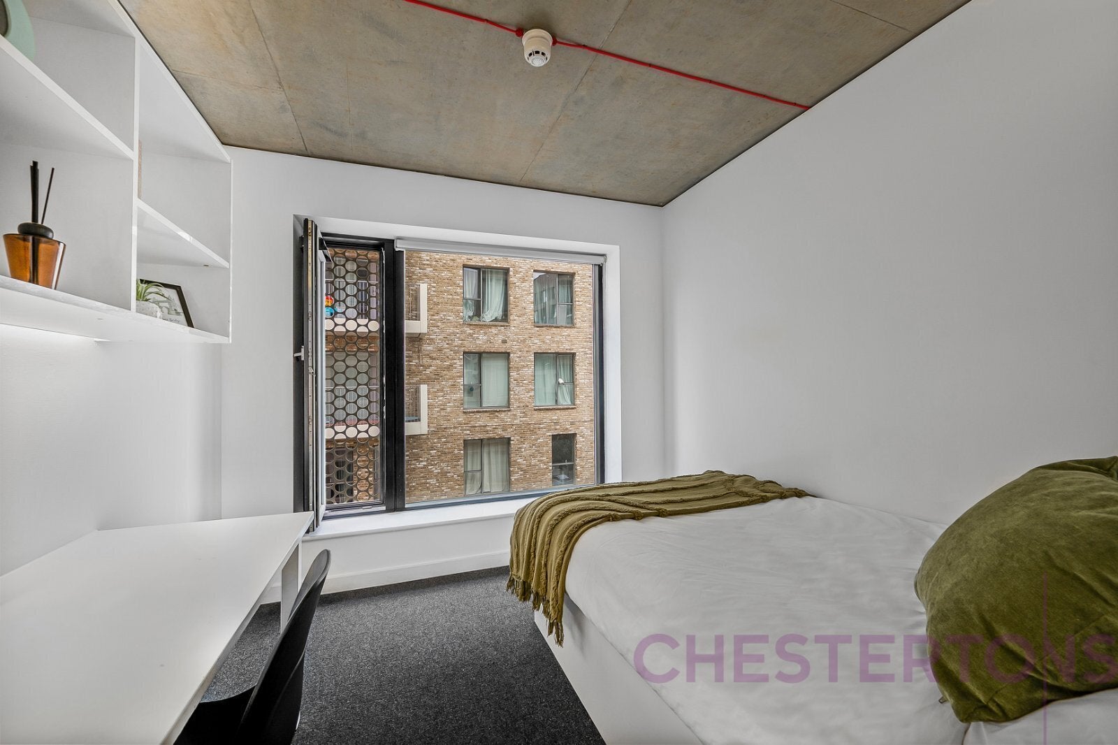 Room East Parkside in Greater London