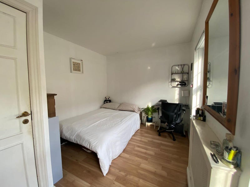 Room Copenhagen Gardens in Greater London