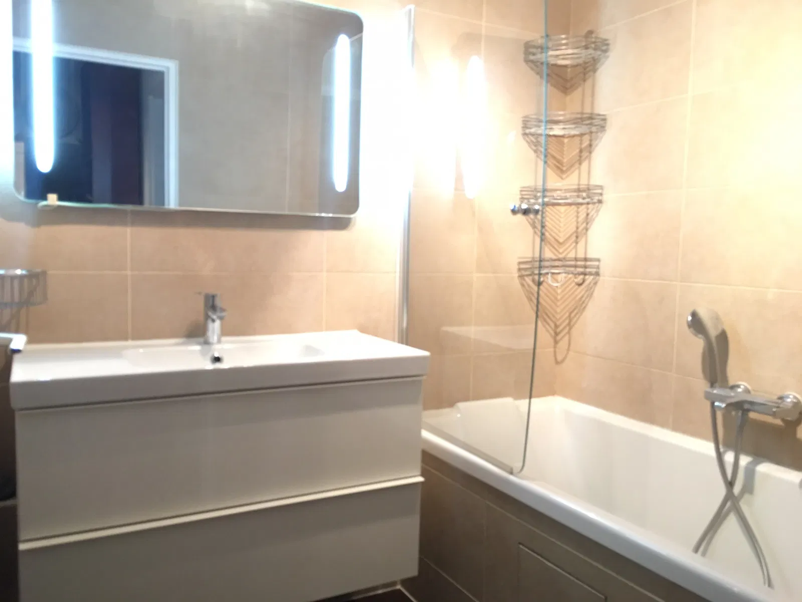 Room D 1 in Boulogne-Billancourt