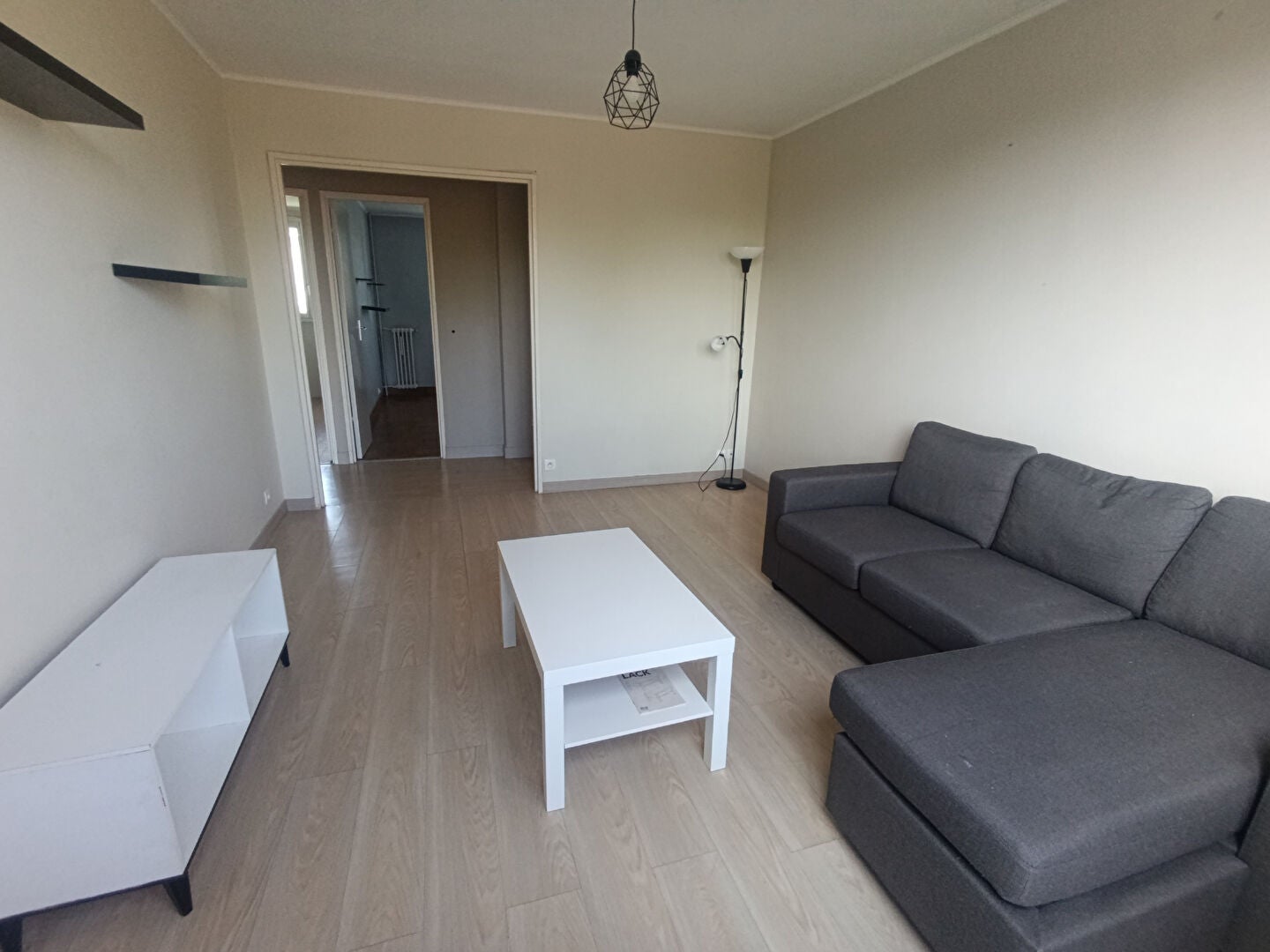 Flat Place d'Armes in St.-Maur-des-Fossés
