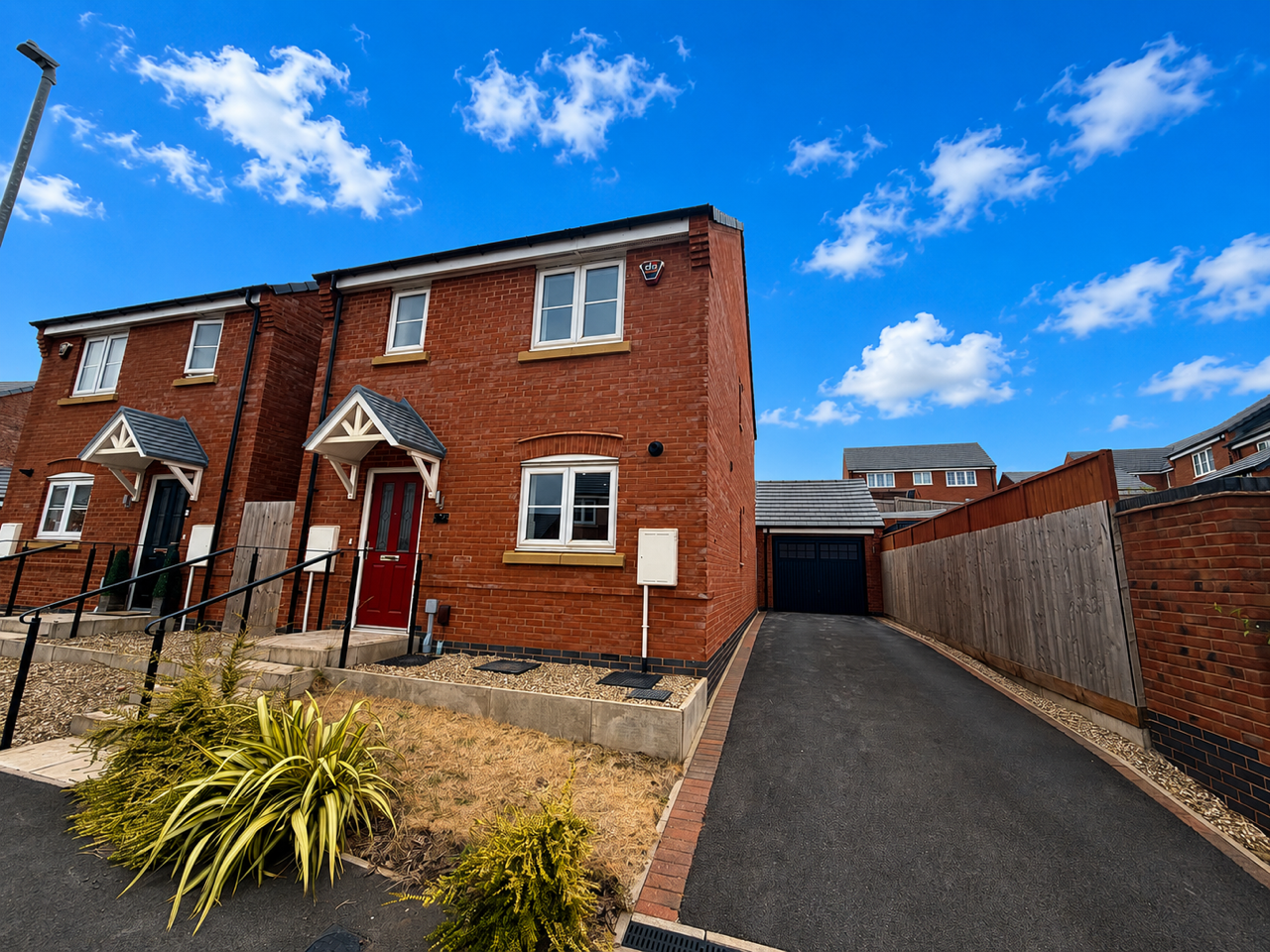 House Pankhurst Way in Charnwood