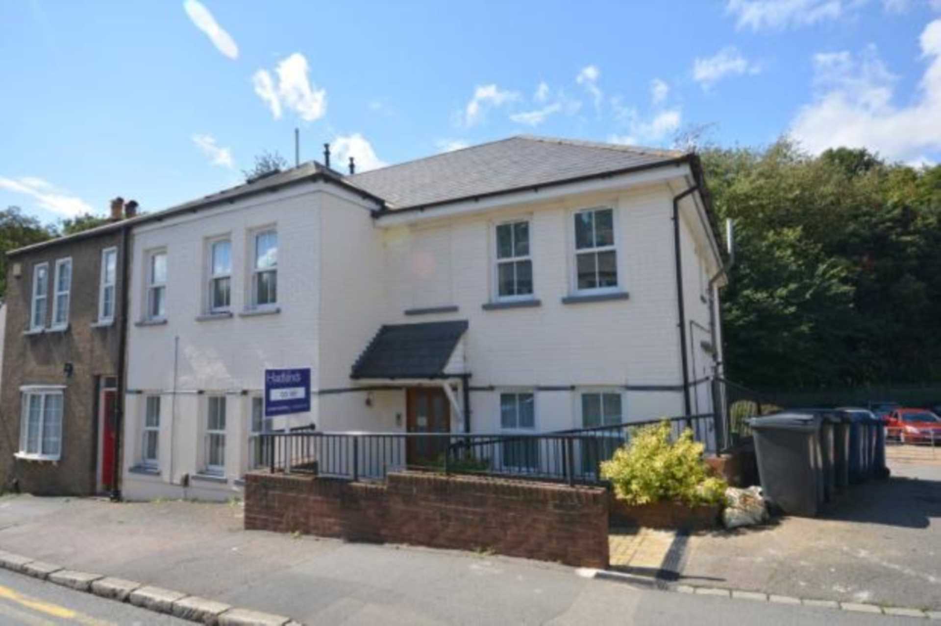 Flat Station Road in Amersham
