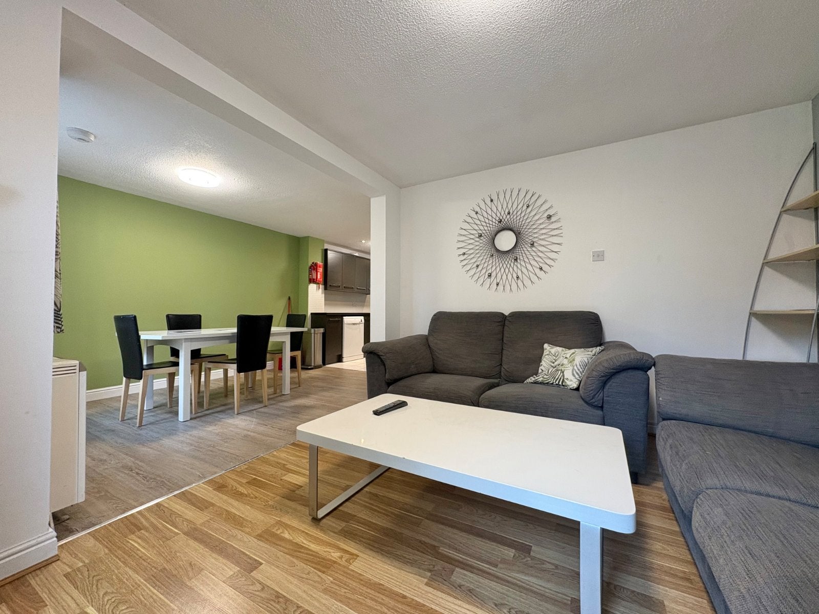 Flat Kensington Terrace in Leeds