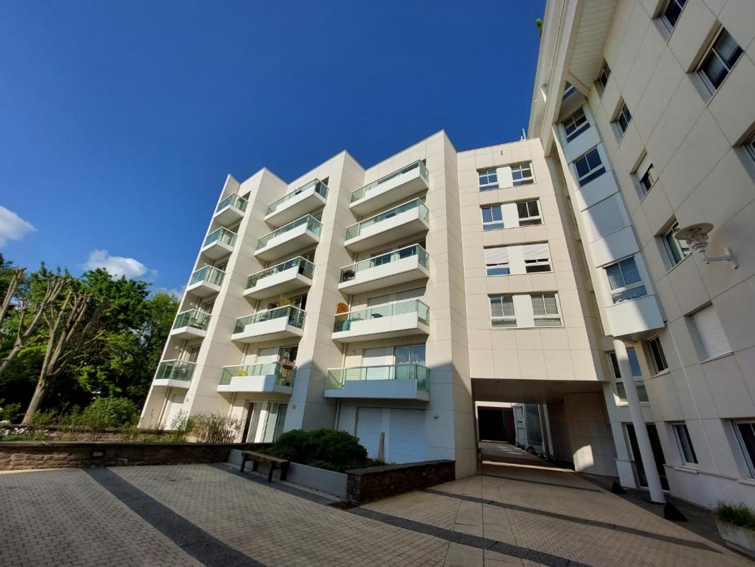 Flat Rue François Ménez in Rennes