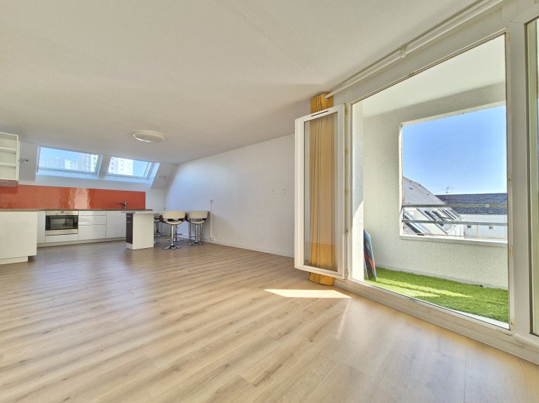 Flat Rue Pitre De Lisle Du Dreneuc in Nantes